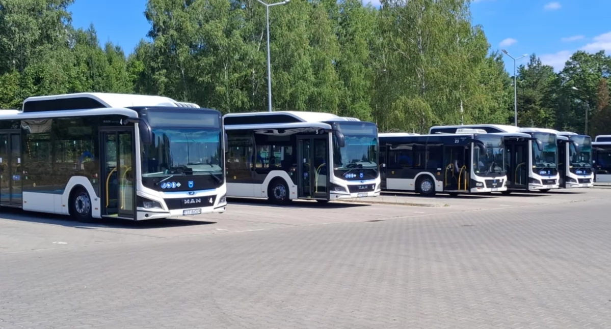 Samorządowcy, powinien zajmować komunikacją miejską - zdjęcie, fotografia