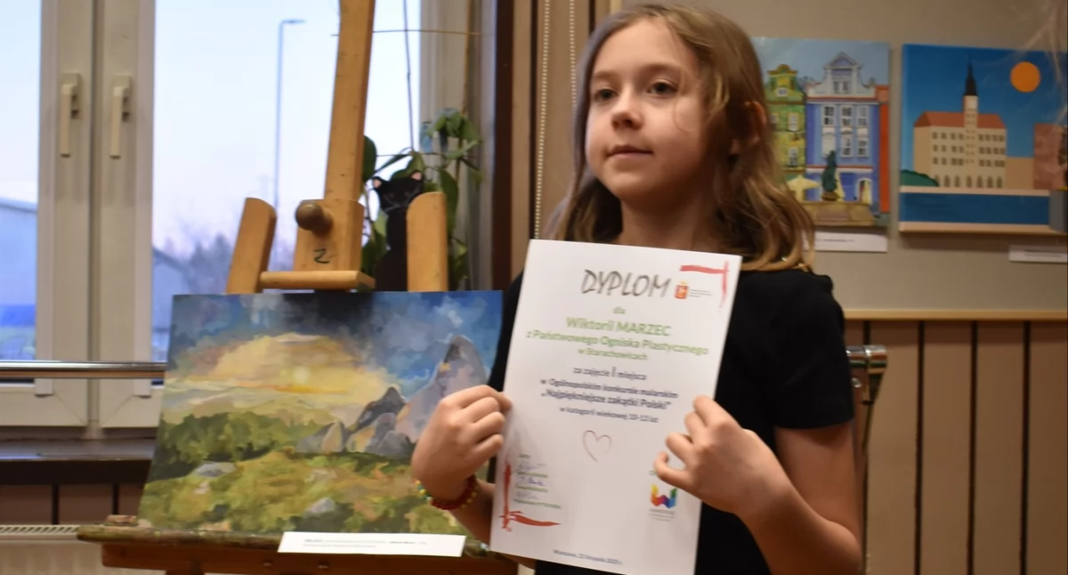 Wiktoria zajęła I miejsce w kategorii 10-13 lat (fot. POP Starachowice)