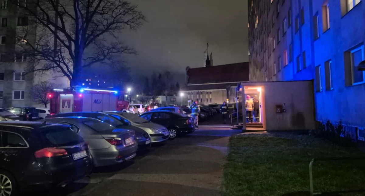 Kronika policyjna, Interwencja służb ratunkowych Granicznej Starachowicach Człowiek potrzebował pomocy - zdjęcie, fotografia