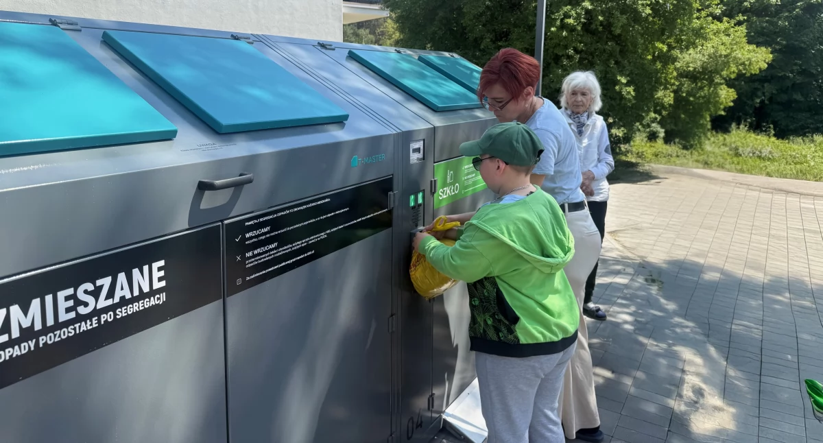 Ciechocinek, jest jednym z miast, gdzie działa elektroniczny system T-MASTER, miasto dodało również jako frakcję tekstylia (fot. T-Master)