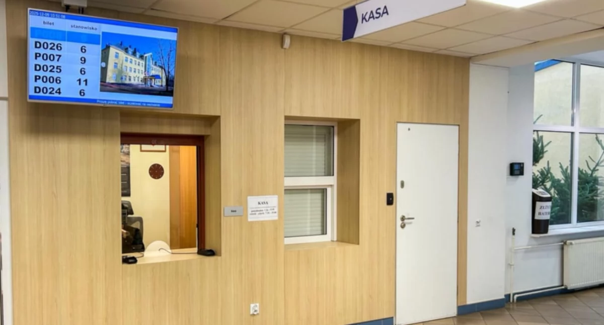 Finanse, Powiatowa likwdiacji Zmiany obsłudze płatności starostwie Starachowicach - zdjęcie, fotografia