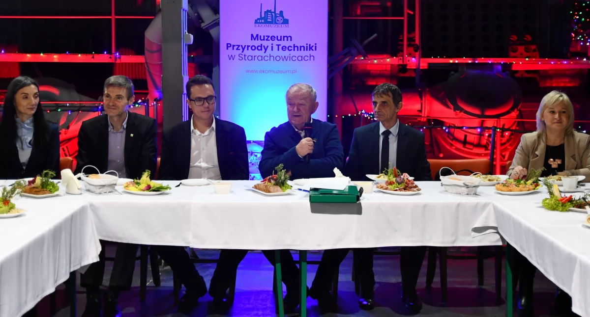 Wydarzenia, Pamięć która łączy pokolenia - zdjęcie, fotografia