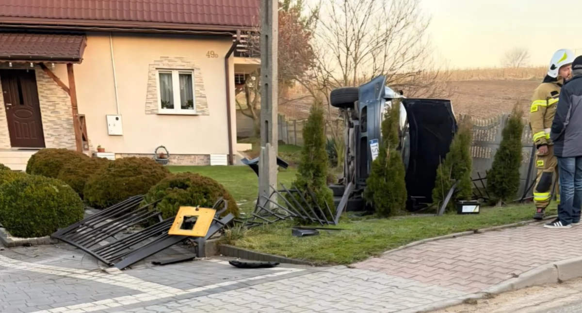 Wypadek w Jadownikach. Fot. KPP Starachowice