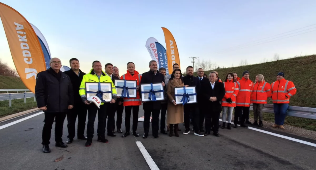 Inwestycje, Jeszcze przed świętami pojedziemy obwodnicą Wąchocka - zdjęcie, fotografia