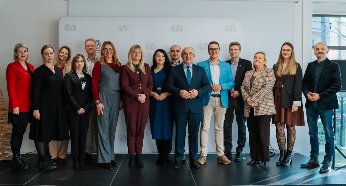 Samorządowcy, Starachowicach powstała - zdjęcie, fotografia