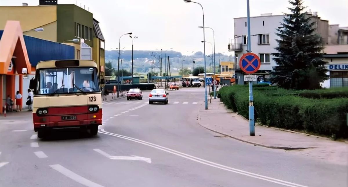 Historia, ulicach miasta Historia komunikacji miejskiej Starachowicach - zdjęcie, fotografia