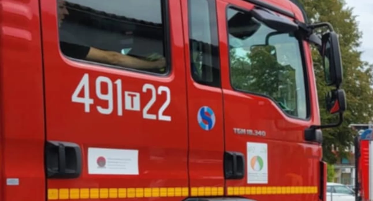 Interwencje, pogotowie może strażaka pośle - zdjęcie, fotografia