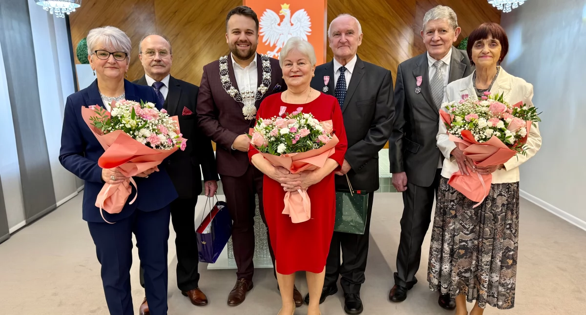 Jubileusze, Piękni szczęśliwi zakochani ślubie czyli Złote Starachowicach - zdjęcie, fotografia