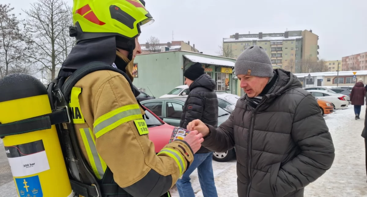 Wydarzenia, Finały WOŚP Brodach Mircu Starachowicach udało uzbierać charytatywne - zdjęcie, fotografia