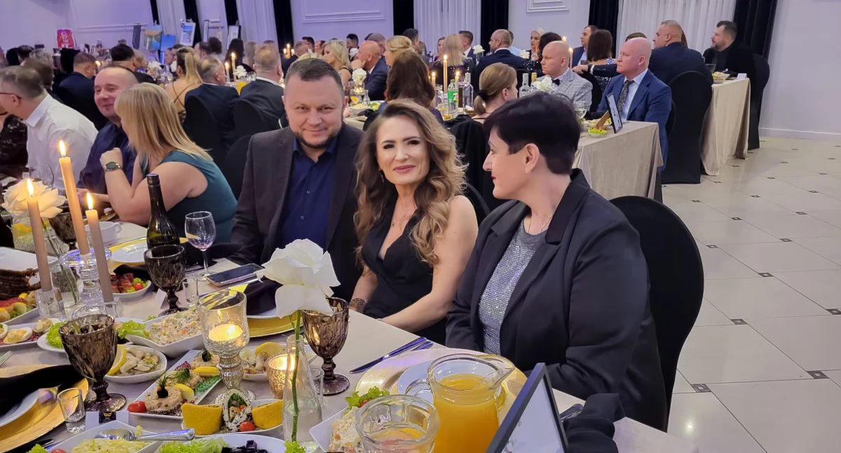 Pomagamy, Taniec serca nadzieja Starachowice bawiły pomagać Patrykowi Oskarowi - zdjęcie, fotografia