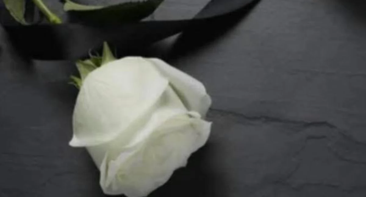 Pożegnania, Społeczność żegna Mariana Janusza wiemy kiedy ostatnie pożegnanie - zdjęcie, fotografia