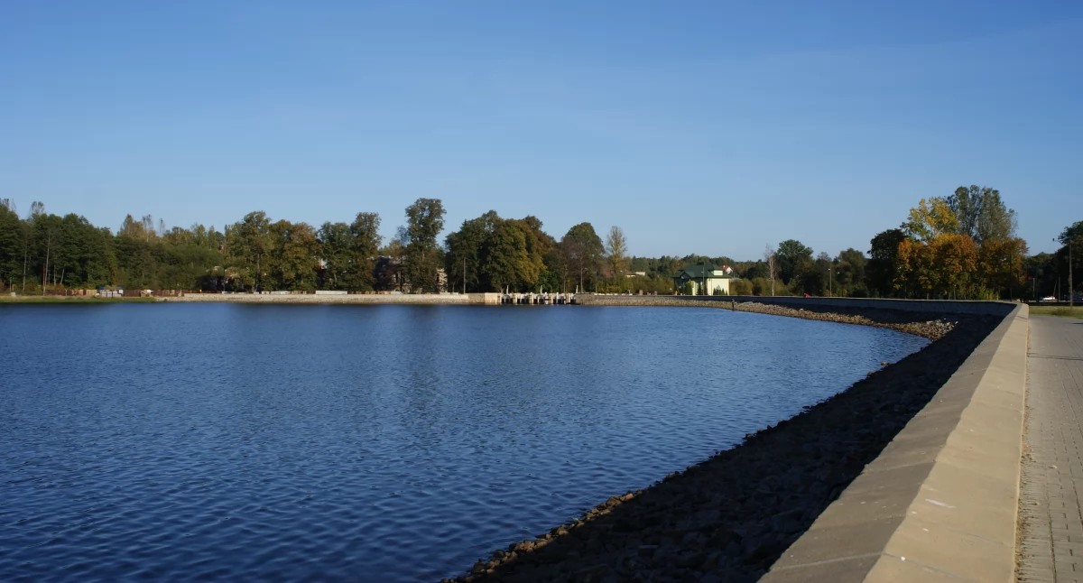 Inwestycje, Ponad Wąchocka szlak turystyczny infrastrukturę rekreacyjną - zdjęcie, fotografia