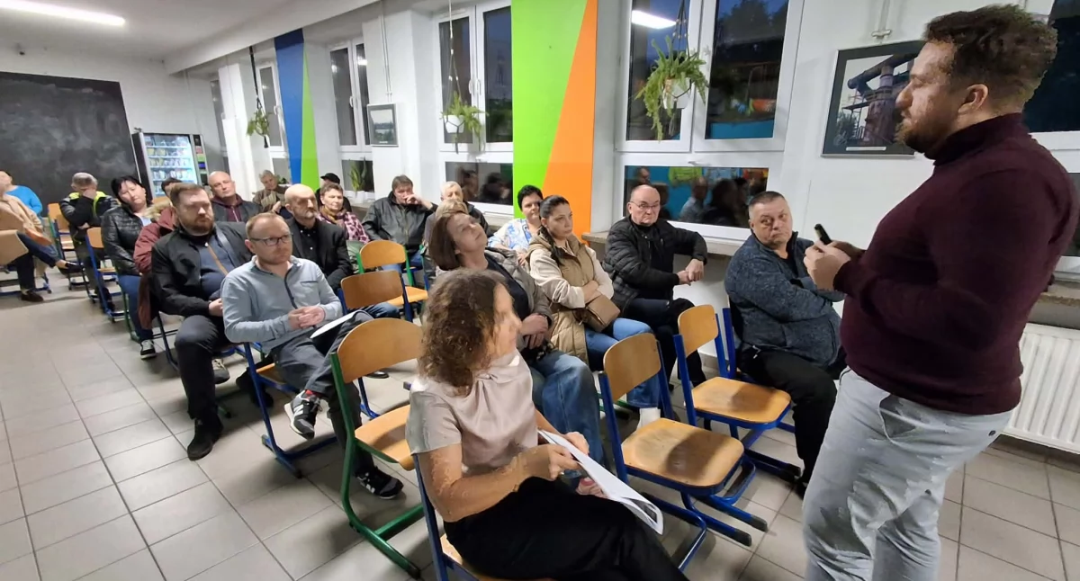 Inwestycje, Domki wodzie zbiorniku Lubianka Kontrowersyjny pomysł prezydneta Starachowic - zdjęcie, fotografia