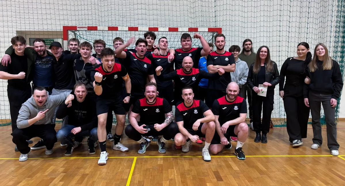 Szczypiorniści Campeones Wąchock ulegli AZS SGH Warszawa