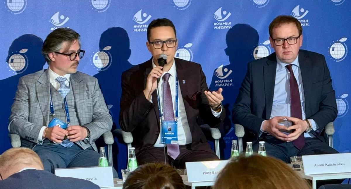 Samorządowcy, Starosta Starachowicki Europejskim Kongresie Samorządów Mikołajkach - zdjęcie, fotografia