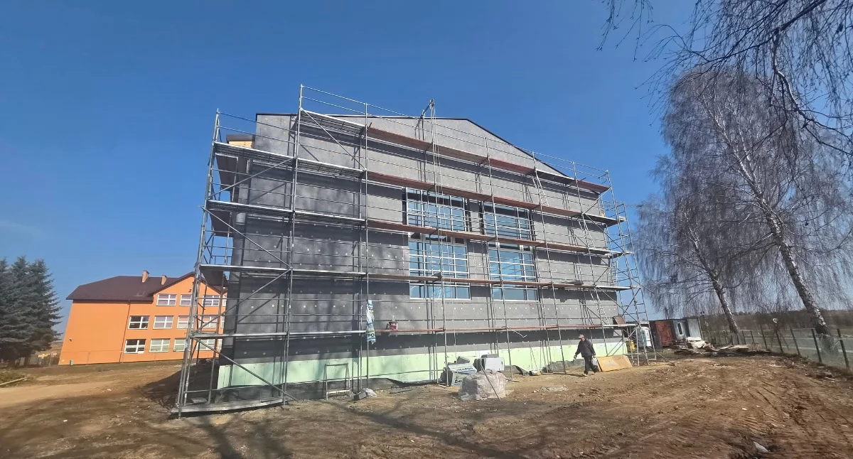 Inwestycje, sportowa Szerzawach coraz bliżej - zdjęcie, fotografia