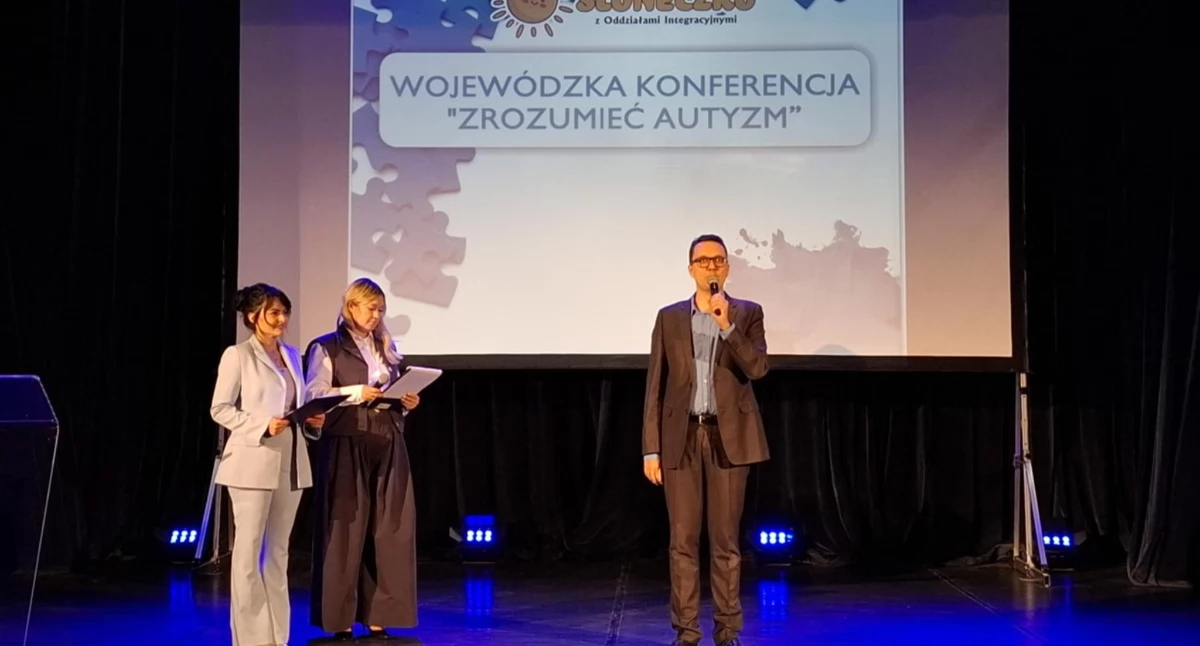 Zdrowie, zrozumieć autyzm Wojewódzka konferencja Starachowicach - zdjęcie, fotografia