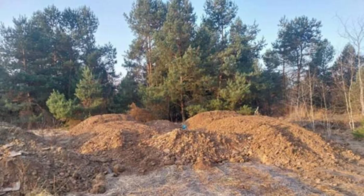 Interwencje, Obornik przejeździe kolejowym Marcinkowie Mieszkańcy skarżą fetor! - zdjęcie, fotografia