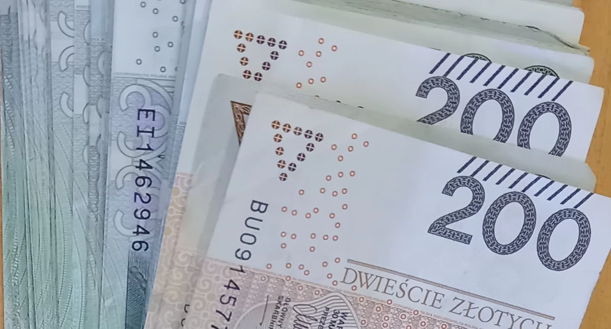 Staruszka straciła oszczędności życia