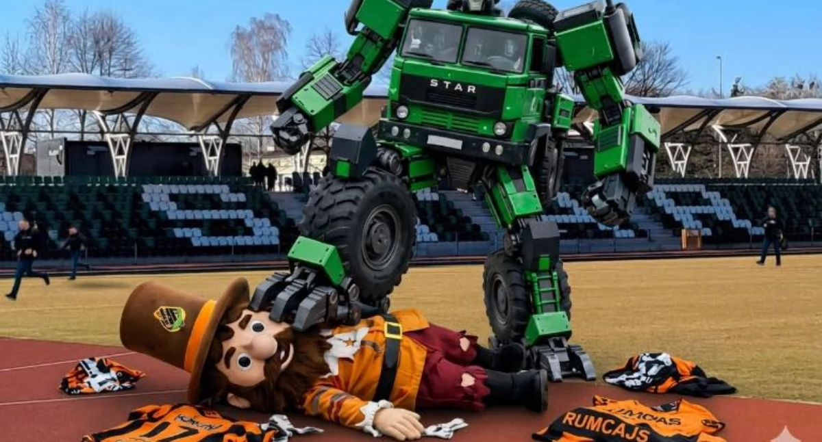 Tak zapowiadają mecz kibice Staru Starachowice. Fot. FB Wiara Stara