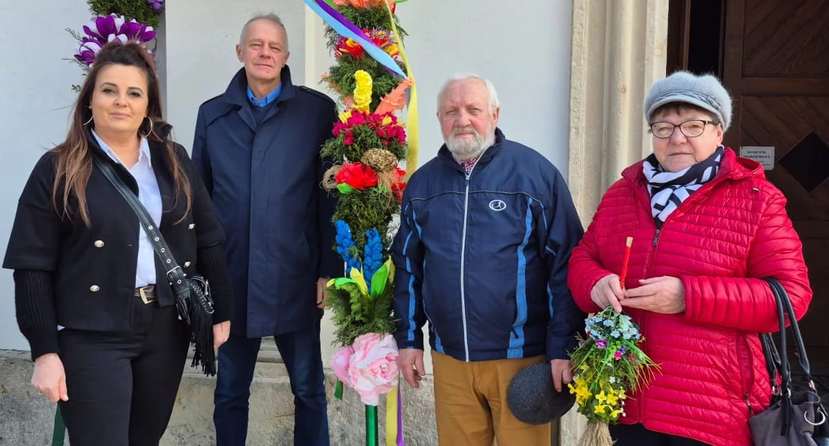 Wydarzenia, Procesja palmami kiermasz wielkanocny Krynkach - zdjęcie, fotografia