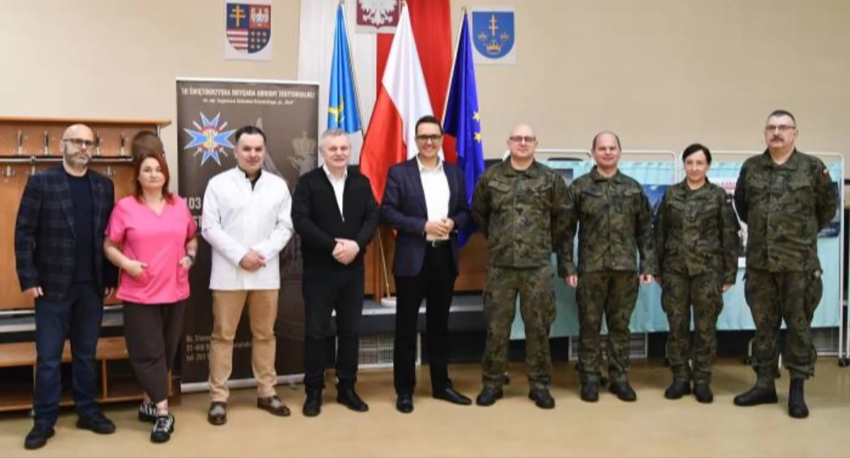 Komunikaty i ogłoszenia, powiecie starachowickim ruszyła kwalifikacja wojskowa - zdjęcie, fotografia