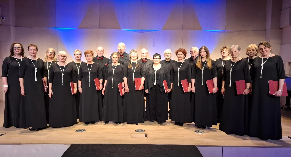 Konkursy, KAMERTON Złoty Dyplom Zgierzu - zdjęcie, fotografia