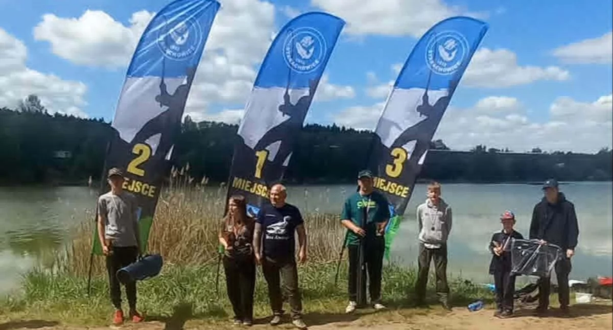 Wędkarstwo, Młodzieżowe zawody wędkarskie Starachowicach Płeć piękna miała najlepsze brania - zdjęcie, fotografia