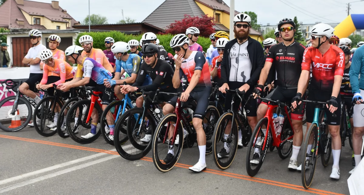 Inne sporty, Jubileuszowa Starachowicka Strzała Kolarze opanowali nasze drogi - zdjęcie, fotografia