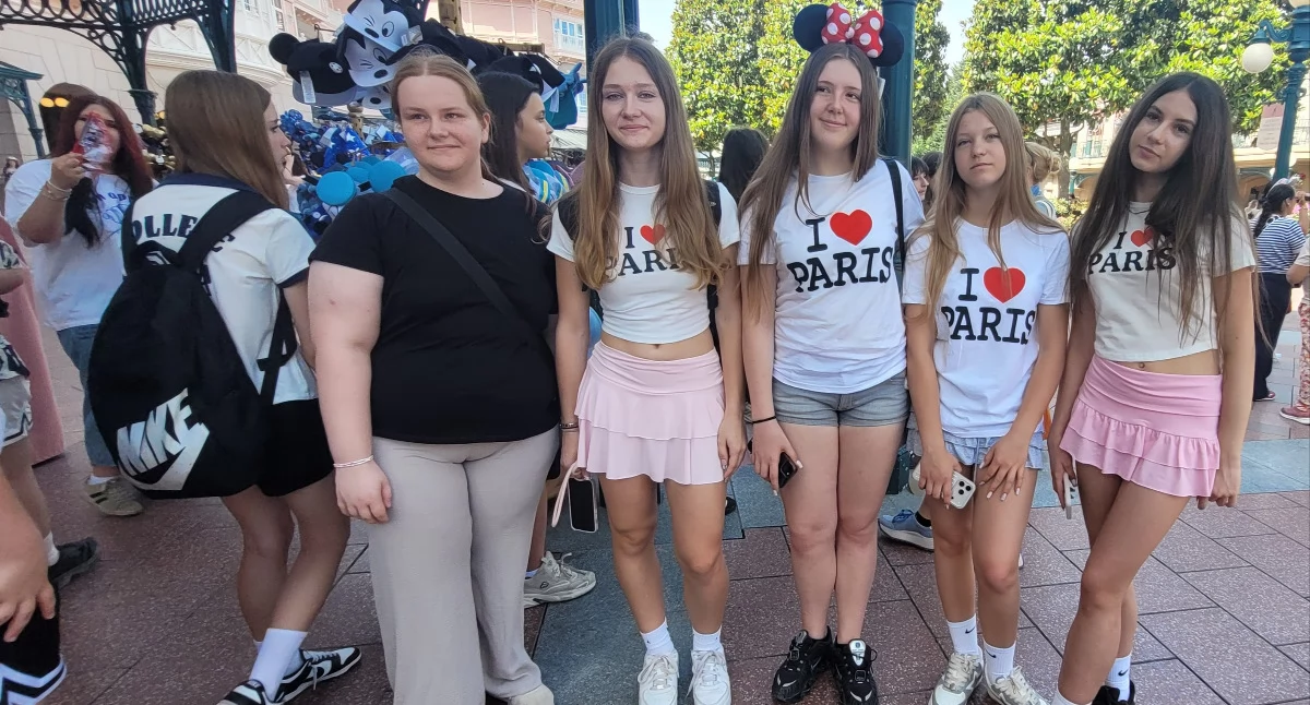Edukacja, Paris Paris amour uczniowie Starachowic odkrywali Francję - zdjęcie, fotografia