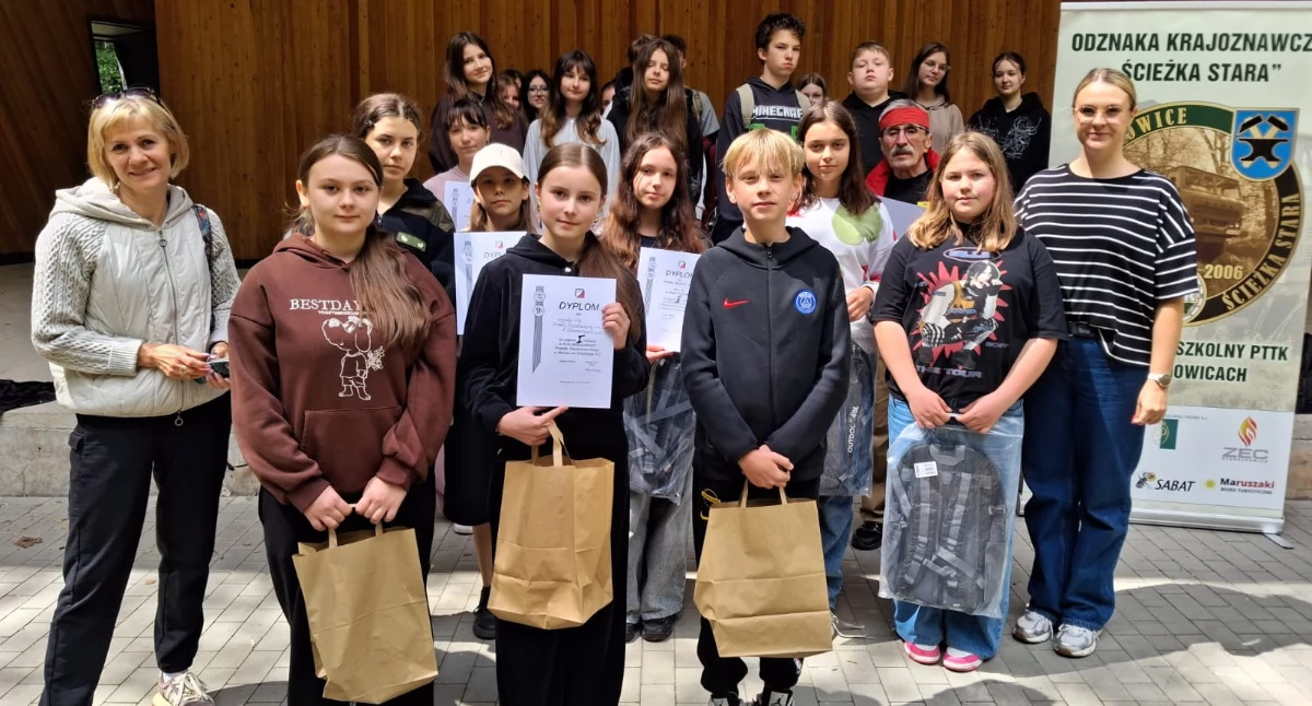 Wydarzenia, Uczniowie Starachowic mają orientację terenie - zdjęcie, fotografia