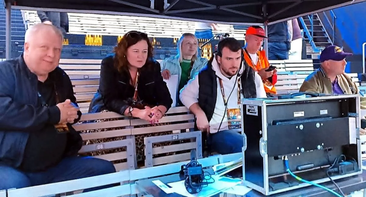 Przygotowania do opolskiego Festiwalu (od lewej) dyrektor Festiwalu Marek Sierocki, Ewa Galin, producentka koncertu, redaktor TVP Joanna Lewicka, Miłosz Bidziński, Vienio i CNE