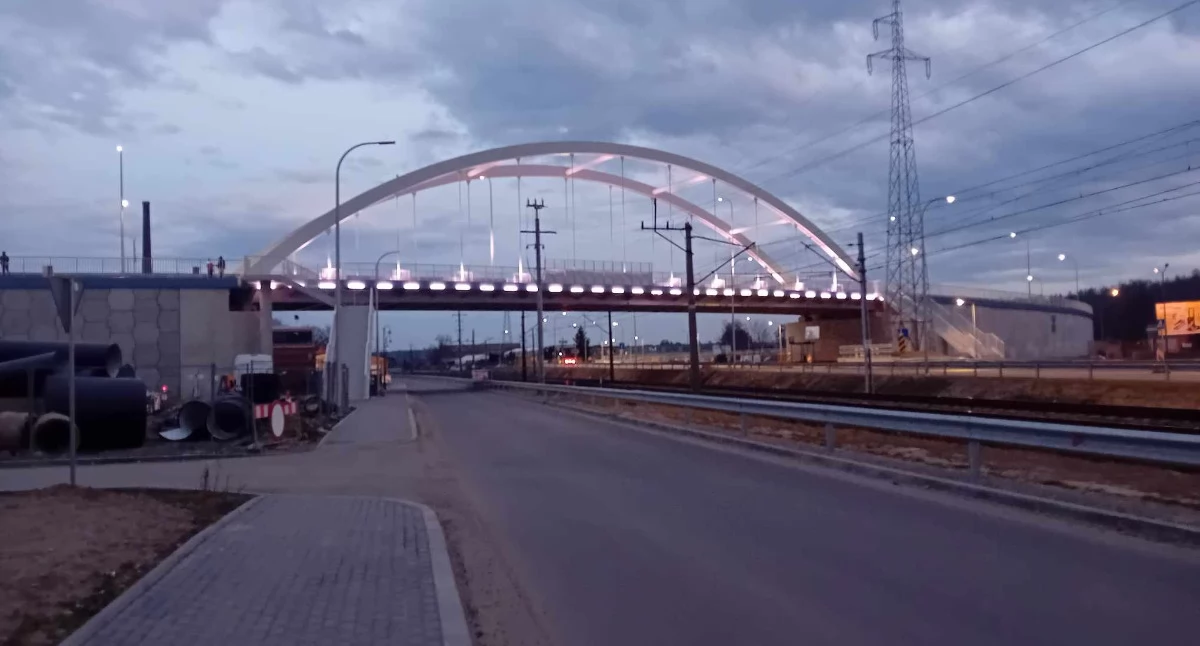 Komunikaty i ogłoszenia, Radny Capała wychodzi wnioskiem Wiadukt Pamięci Ofiar Ludobójstwa Wołyniu - zdjęcie, fotografia