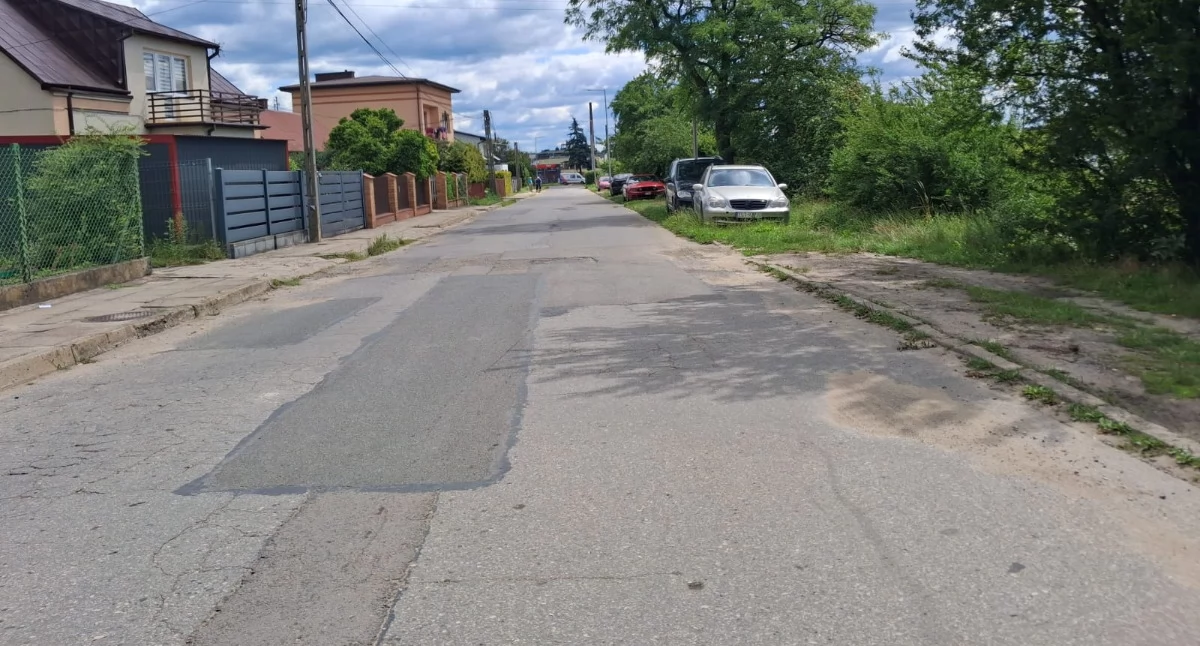 Interwencje, Starachowice Zachodnie lupą czytelnika Nadrzeczna pozostawia życzenia jeszcze - zdjęcie, fotografia