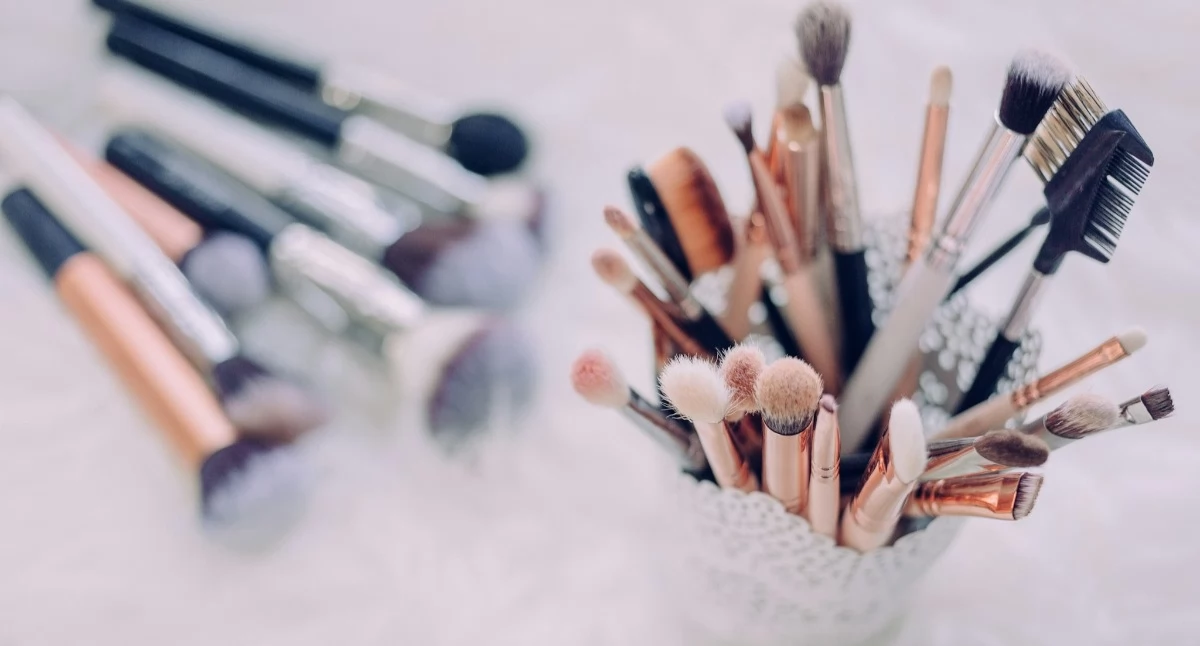 Materiały promocyjne, dobrać lokal salon beauty gabinet kosmetyczny studio wellness - zdjęcie, fotografia
