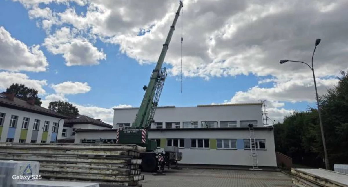 Inwestycje, Inwestycja komfort uczniów oszczędności gminy Brody - zdjęcie, fotografia