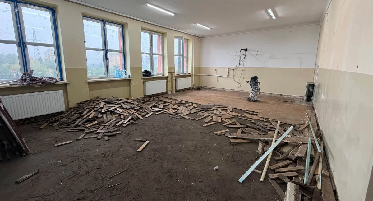 Edukacja, Starachowicach powstaje nowoczesna pracownia STEAM Ruszyły prace remontowe - zdjęcie, fotografia