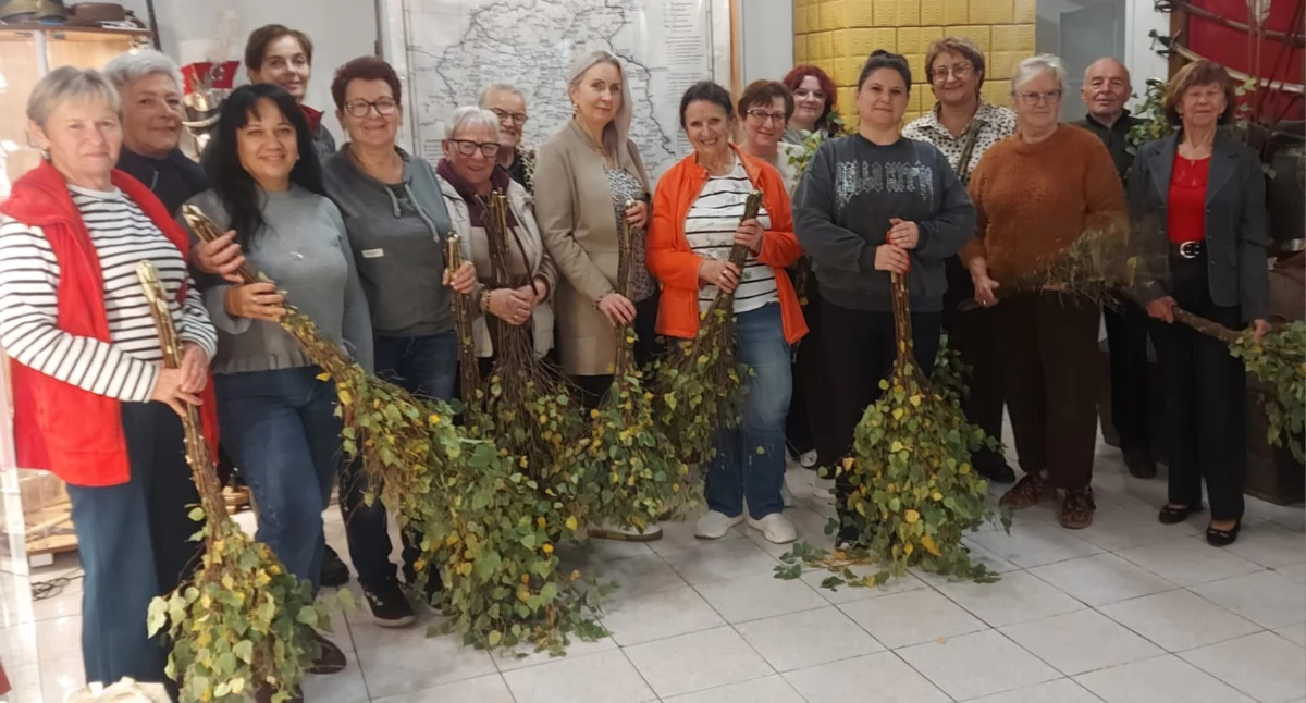 Wydarzenia, Tradycja wciąż żywa gminie Brody Wiklina łączy pokolenia - zdjęcie, fotografia