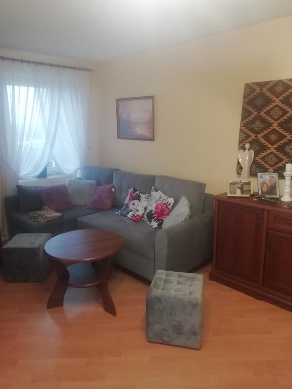 Mieszkanie 70,02 m.kw. Trzy pokoje. Zabudowa na...