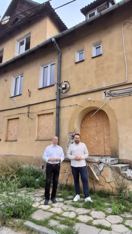 Kamienica po pożarze do odbudowy. Starachowice uzyskały wsparcie na ten cel