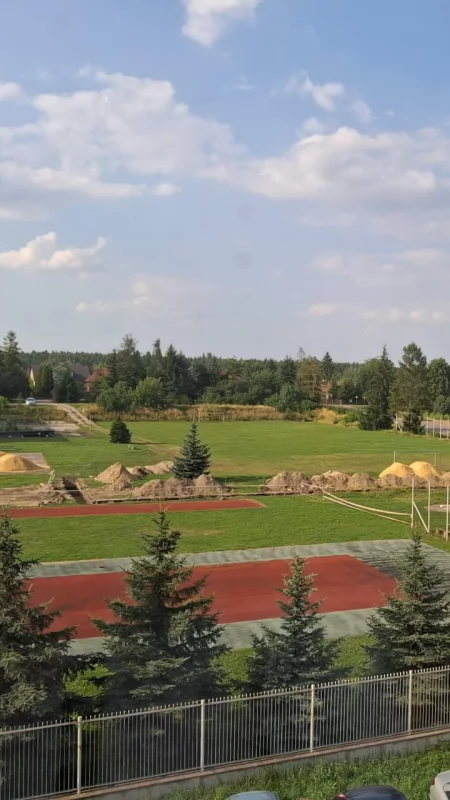 Przekopane boisko przy SP nr 11 w Starachowicach. Co się tam szykuje?