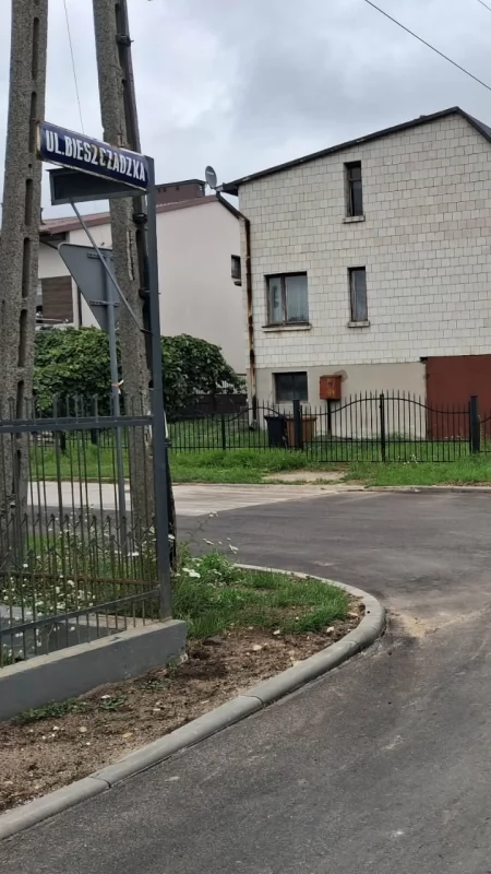 Ulica Bieszczadzka w nowej odsłonie. Mieszkańcy Osiedla Trzech Krzyży zyskali lepszą drogę