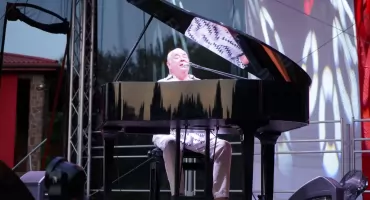 Koncert patriotyczny w Kałkowie-Godowie: muzyka i pamięć w hołdzie niepodległości