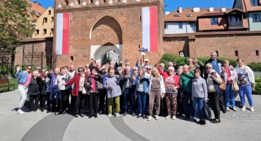 Seniorzy z Mirca odwiedzili Toruń