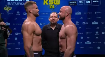 Dawid Kasperski i Bartosz Szewczyk po wieczornej ceremonii ważenia. Fighterzy spojrzeli sobie głęboko w oczy