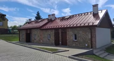 Kiedyś brzydkie komórki na opał, dziś nowe mieszkania w Starachowicach