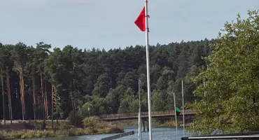 Czerwona flaga nad Lubianką