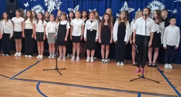  Nieodpowiednia piosenka na rozpoczęcie roku szkolnego 