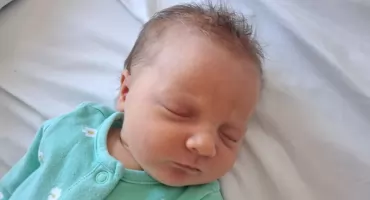 Urocza dziewczynka już na świecie