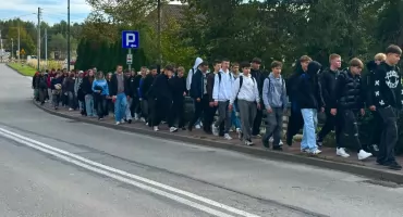 Integracyjny Rajd Pierwszoklasisty uczniowie ZSZ nr 2 mają za sobą